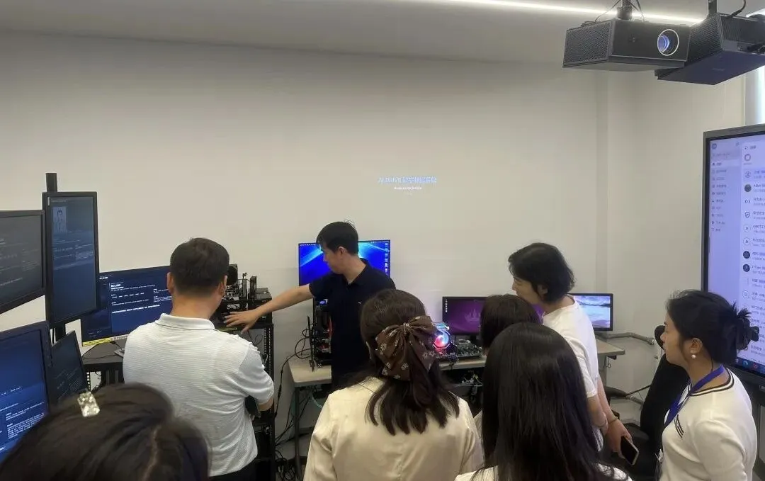 AI赋能继续教育实训营现场图片5